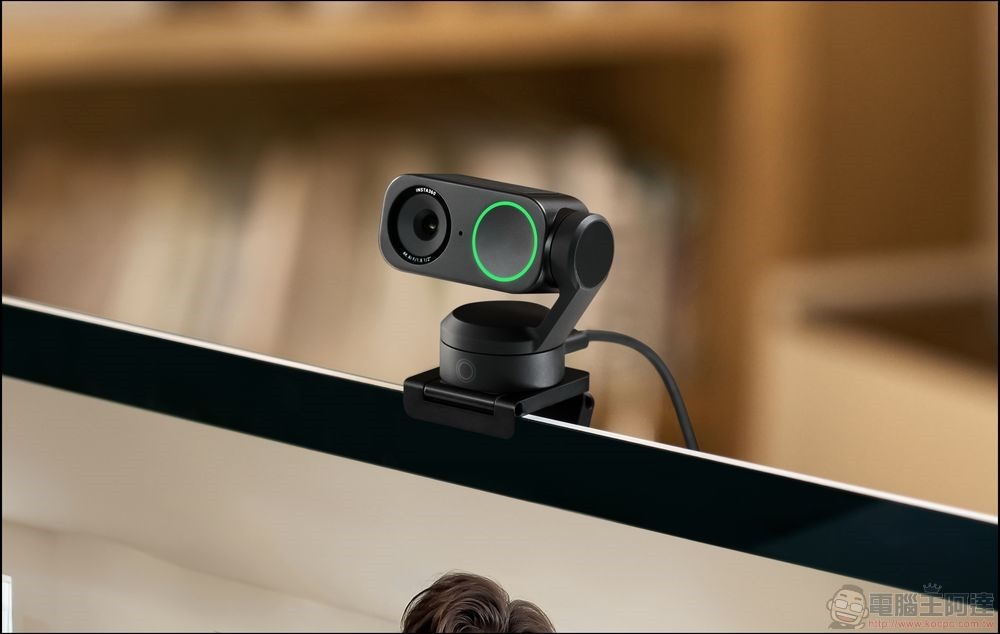 Insta360 發表 AI 賦能的全新 4K 網路攝影鏡頭：Insta360 Link 2 系列 - 電腦王阿達