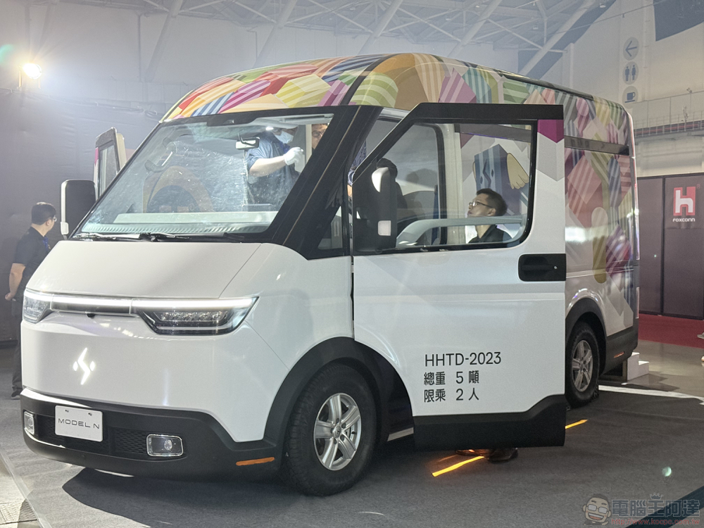 HHTD24 發表 Model D 豪華電動 MPV 與科技感中型巴士 Model U（同場加映：Model A、Model B 與美國版 Model C 賞車） - 電腦王阿達