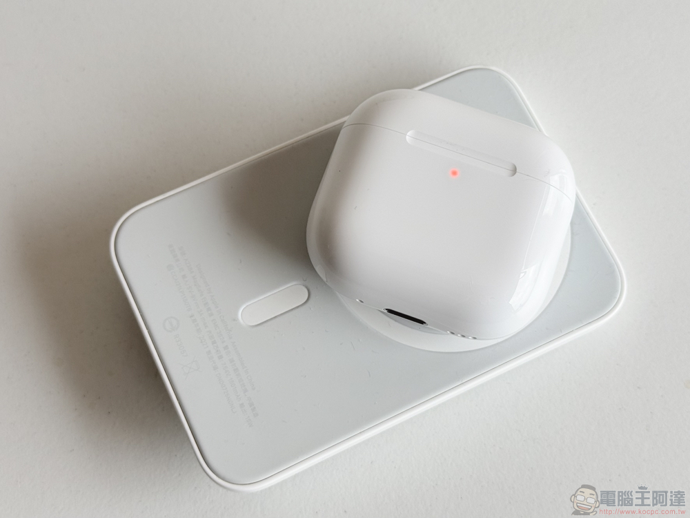 AirPods 4 主動式降噪款開箱體驗：全面「適應」你的需要 - 電腦王阿達