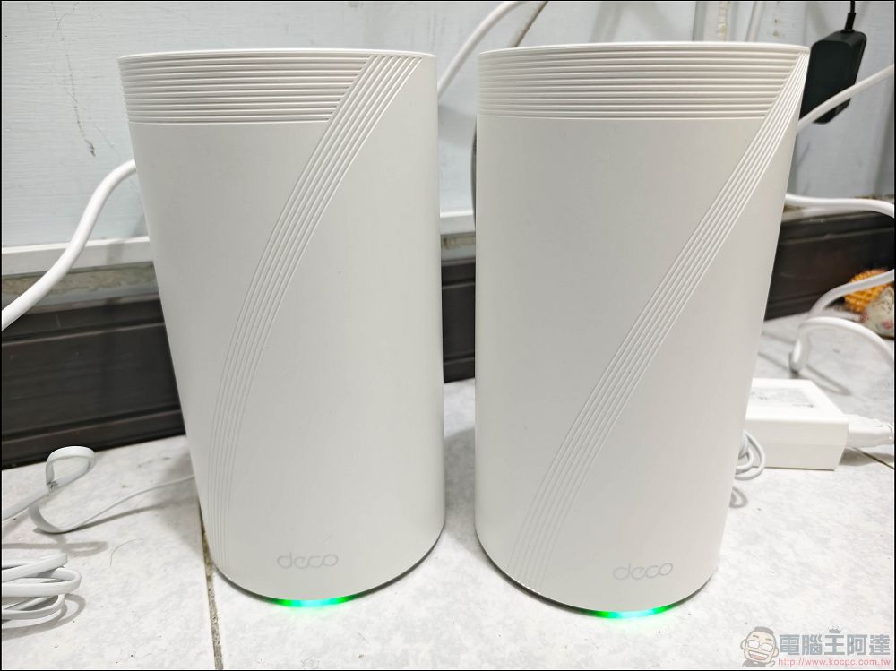 大空間、透天厝最簡單無腦組 Mesh 無線網路選擇：TP-Link Deco BE85 路由器開箱 - 電腦王阿達