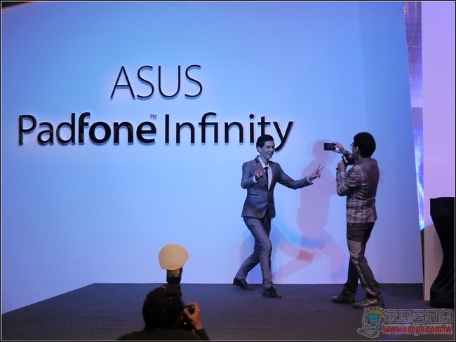 PadFone Infinity09