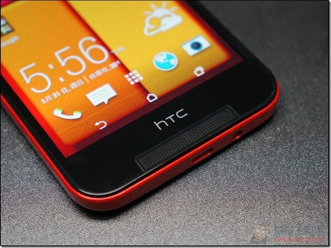 HTC Butterfly UNBOX (9)