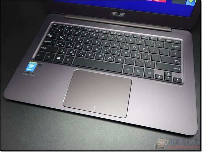 Zenbook-UX305-15