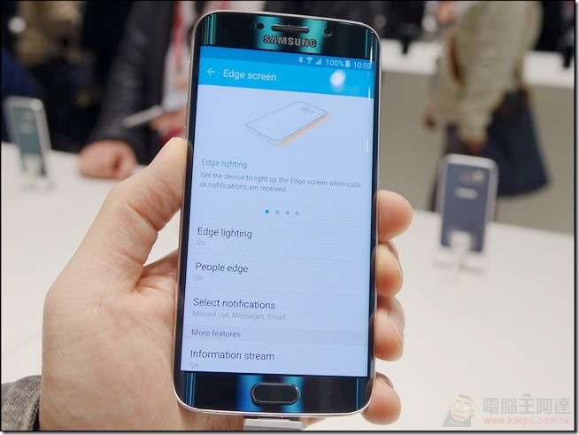 SAMSUNG-MWC-2015 (16)