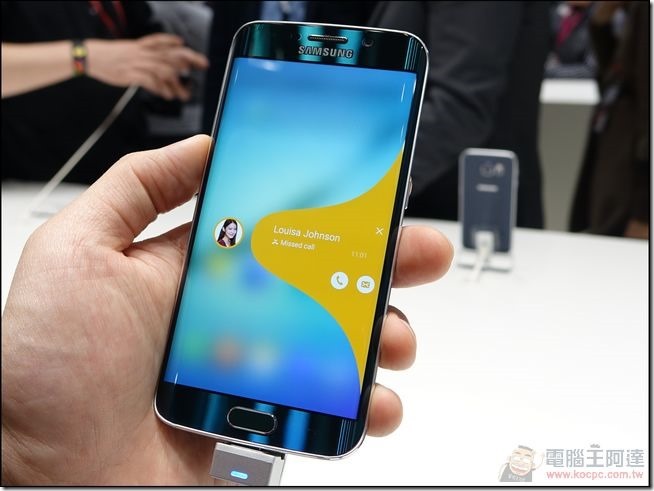 SAMSUNG-MWC-2015 (20)