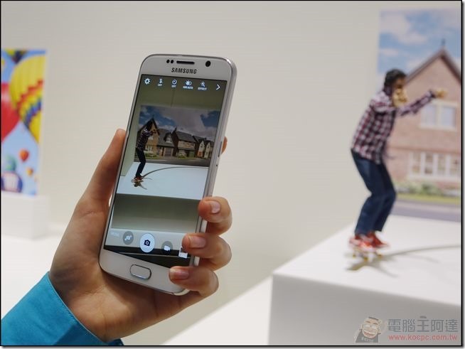 SAMSUNG-MWC-2015 (22)